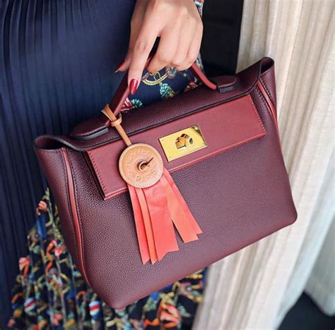 Hermès 101: All About the Hermès 24/2